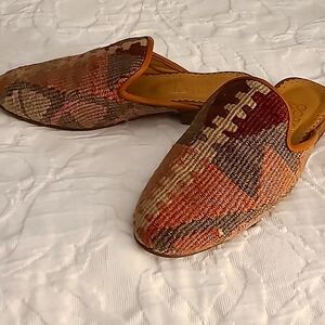 Kilim mules